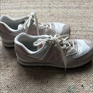 New Balance Women's Pink, White, and Gray Sneakers